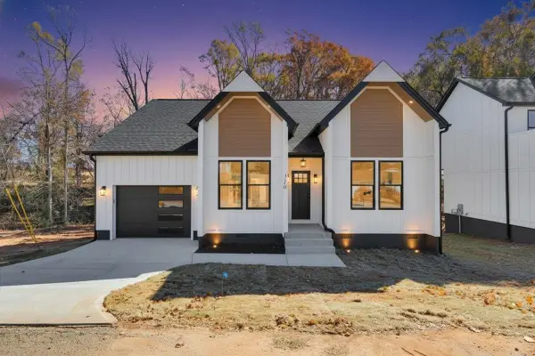 120 Lyman Avenue, Duncan, SC 29334