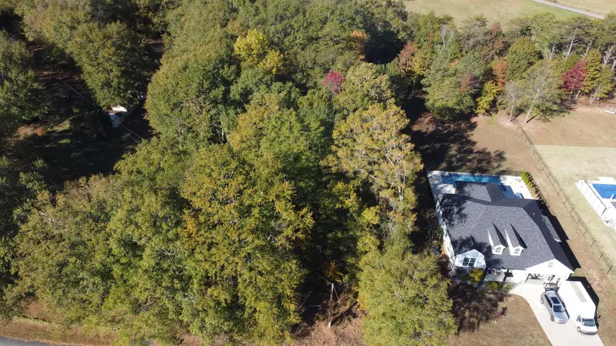 150 Barth Road, Campobello, SC 29322 - Image #2