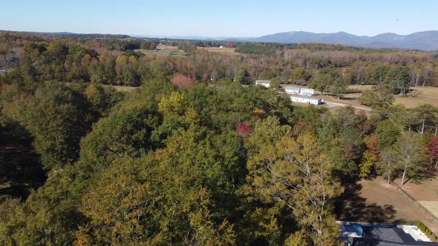 150 Barth Road, Campobello, SC 29322 - Image #3