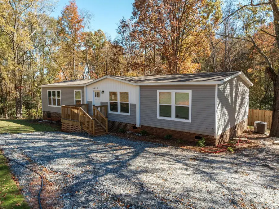 5223 Highway 11, Inman, SC 29349 - Image #2