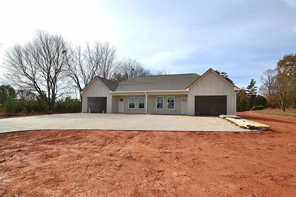 8999/9001 Highway 9, Inman, SC 29349