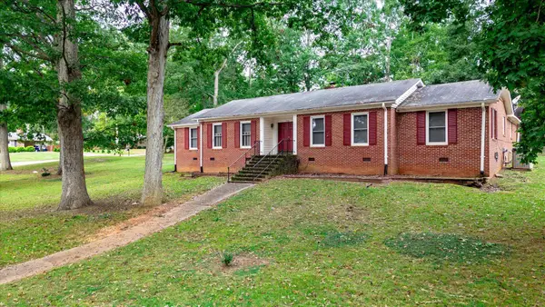 508 Royal Oak Drive, Spartanburg, SC 29302