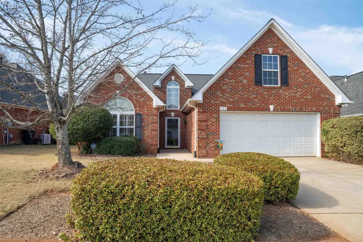 743 Lanyon Lane, Spartanburg, SC 29301 - Image #1