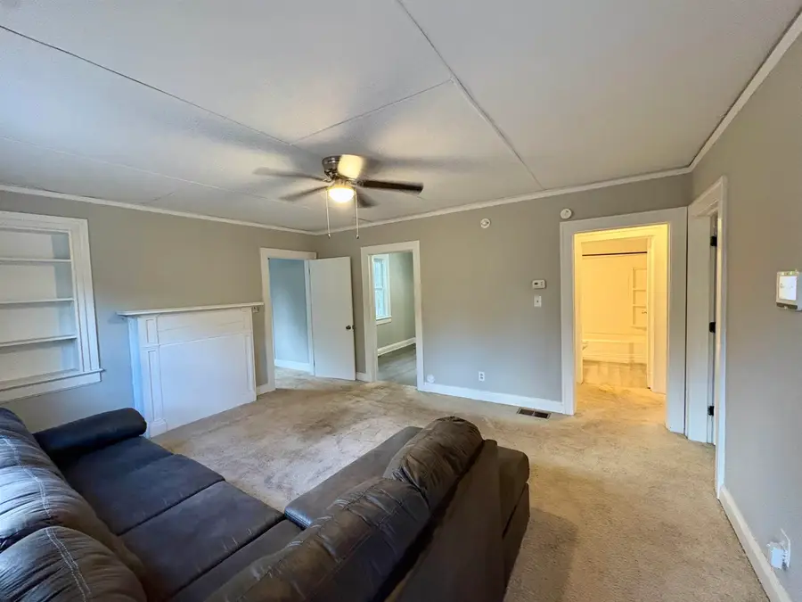 142 Princeton Street, Spartanburg, SC 29306-3611 - Image #2