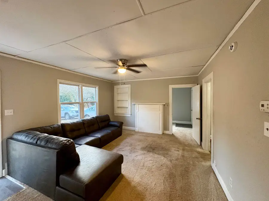 142 Princeton Street, Spartanburg, SC 29306-3611 - Image #3