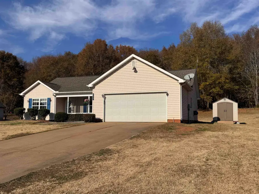 459 Free Stone Avenue, Woodruff, SC 29388 - Image #3