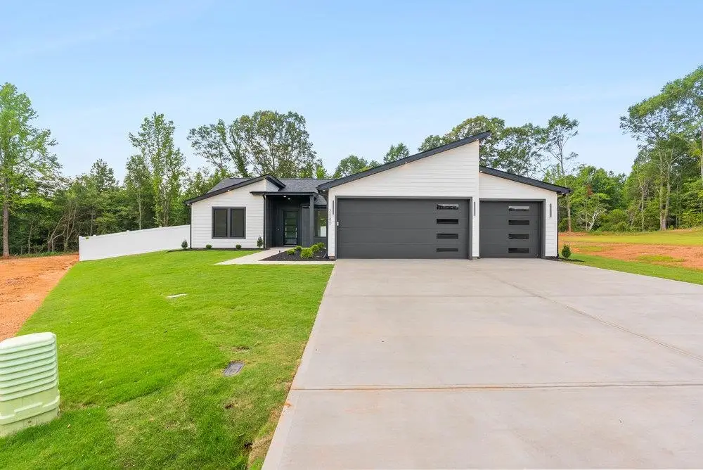 2039 Blessed Drive, Inman, SC 29349 - Image #1