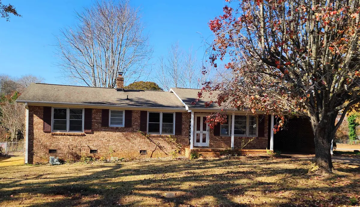 111 Courtland Drive, Greenville, SC 29617 - Image #1