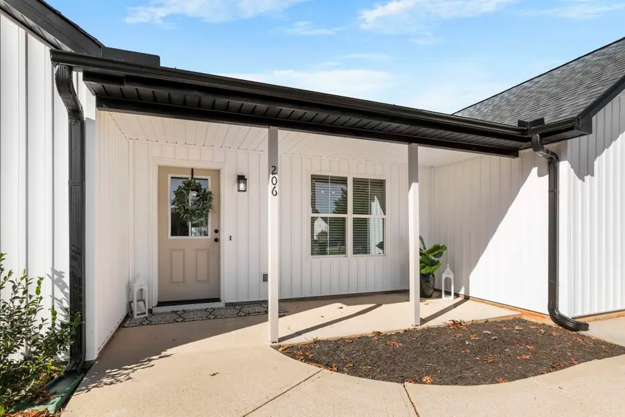 206 Dexter Bemd Court, Fountain Inn, SC 29644 - Image #3