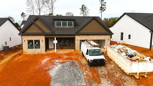 271 Ridge Road, Wellford, SC 29385