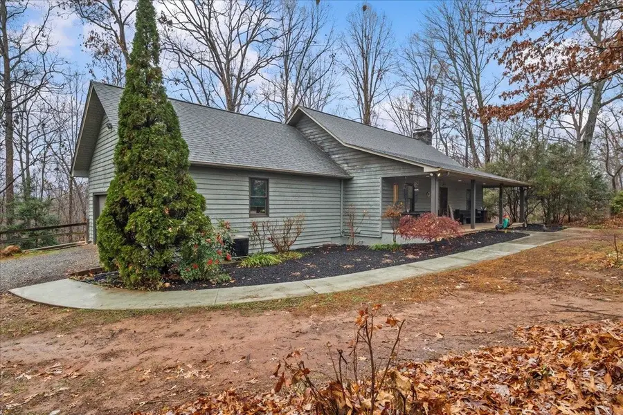 133 Ernestine Hayes Road, Pickens, SC 29671 - Image #2