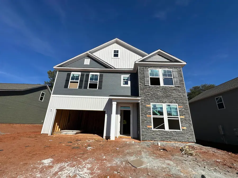 351 E Pyrenees Drive, Wellford, SC 29385 - Image #2