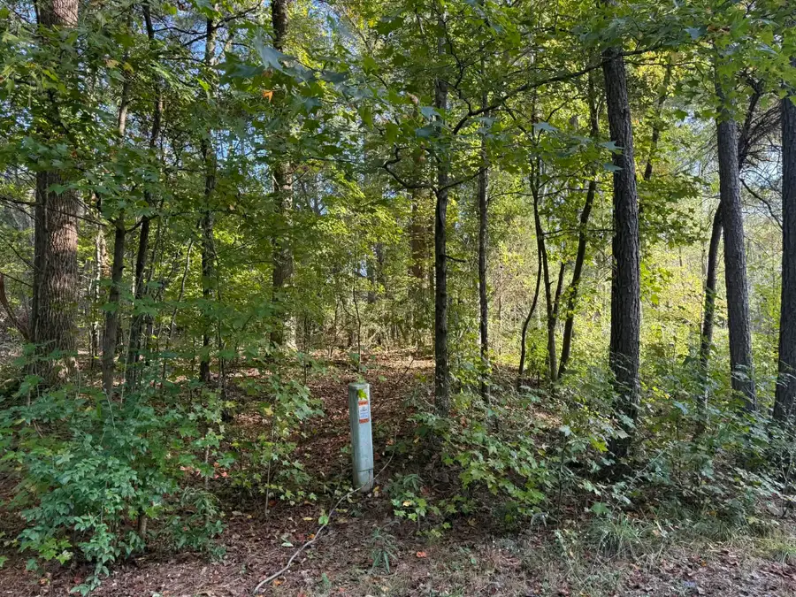 330 Oaktree Road, Spartanburg, SC 29303 - Image #2