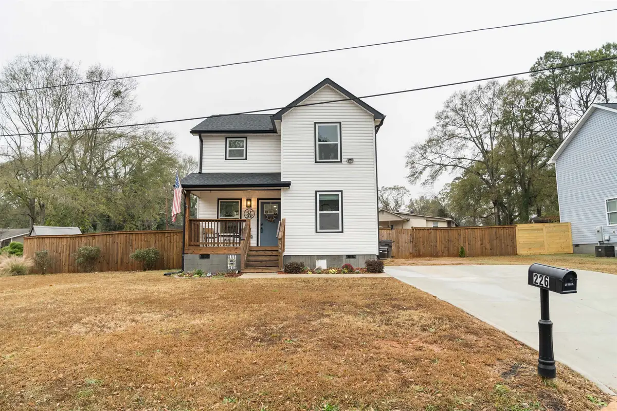 226 Woodview Ave, Spartanburg, SC 29306 - Image #1