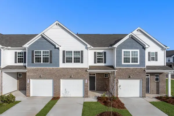 1298 Candlebrook Court, Boiling Springs, SC 29316