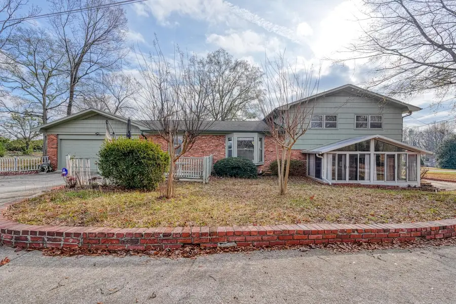 808 Cecelia Drive, Boiling Springs, SC 29316 - Image #2