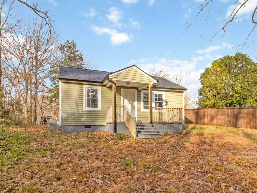 305 Lee Mcabee Road, Boiling Springs, SC 29316-6049 - Image #3