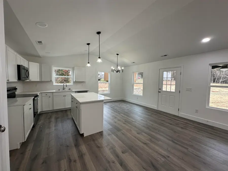 107 S Lee Street, Chesnee, SC 29323 - Image #3