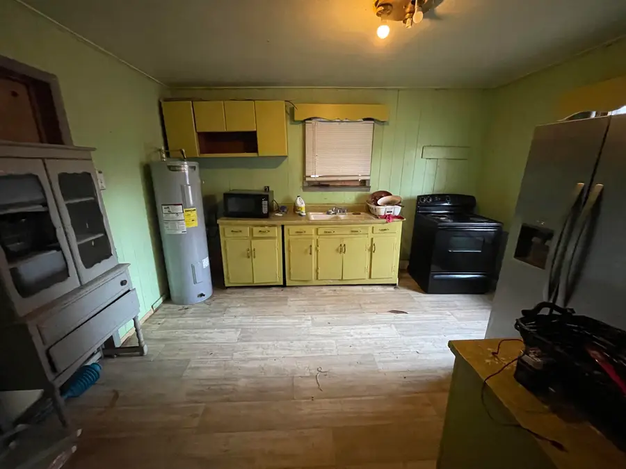 278 E Hampton Ave, Spartanburg, SC 29306 - Image #2