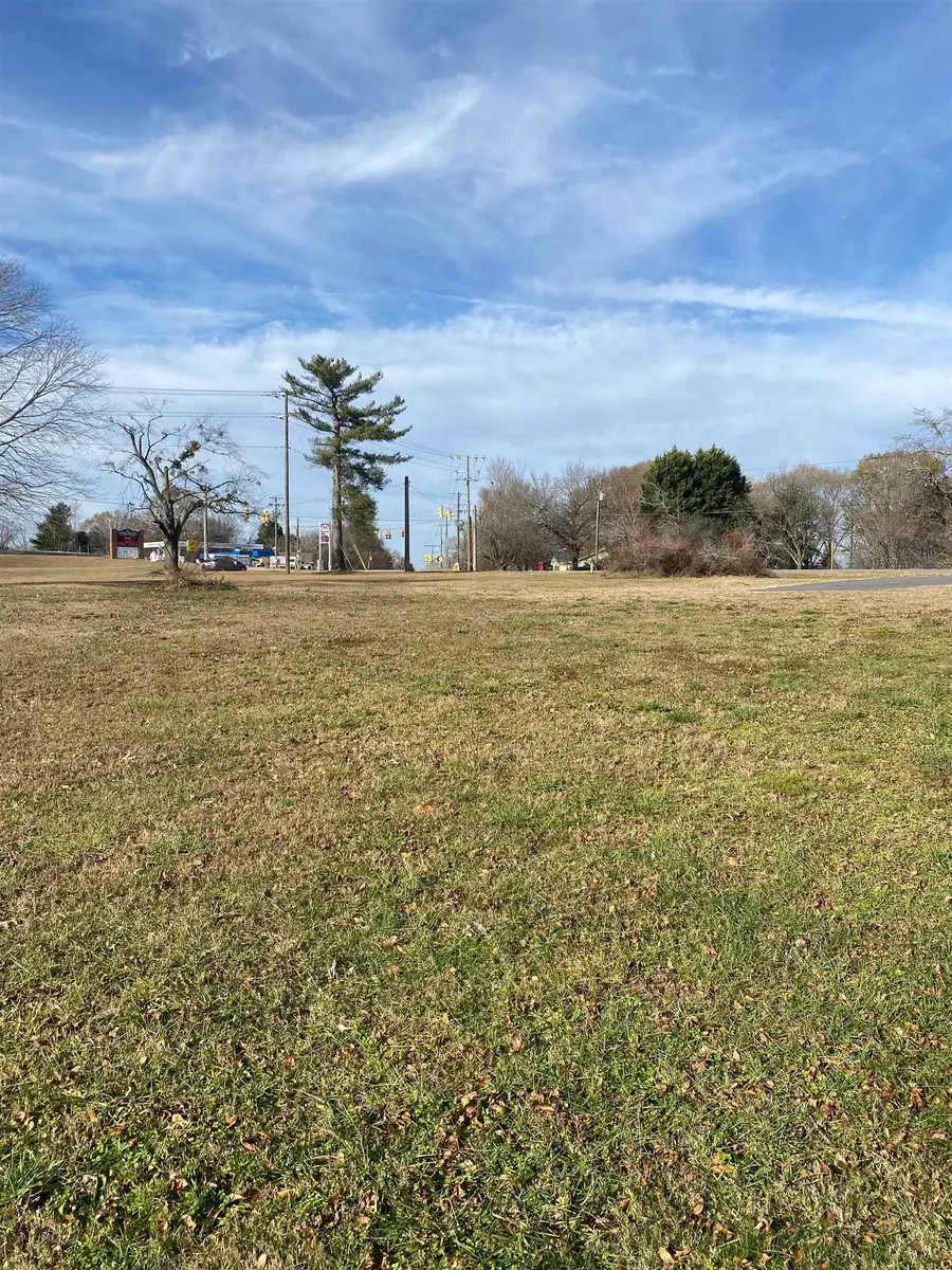 1899 Gap Creek Road, Greer, SC 29651 - Image #3