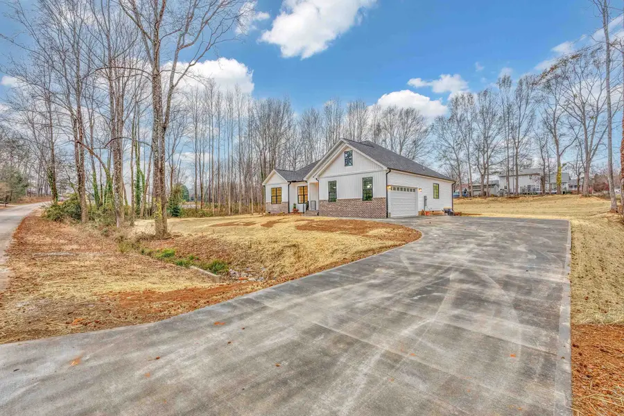 107 Shoreham Drive, Inman, SC 29349 - Image #2