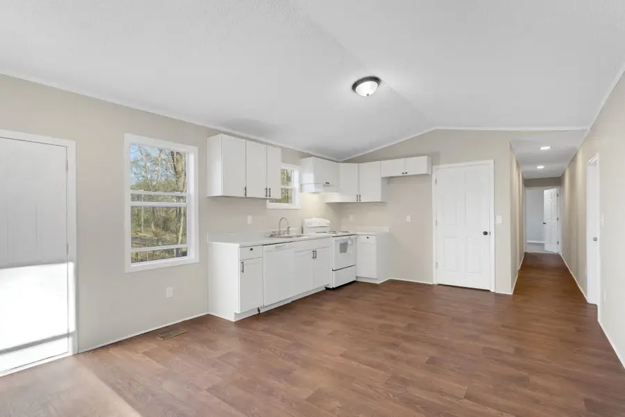 550 Draymont Drive, Spartanburg, SC 29303 - Image #2