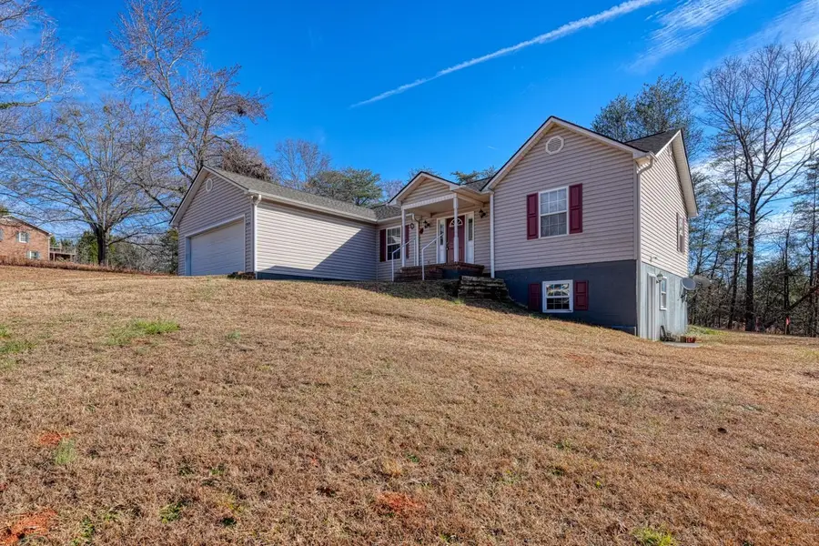 215 S Johnson Street, Landrum, SC 29356 - Image #2