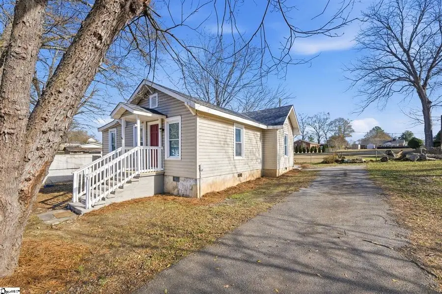 107 Marion Street, Cowpens, SC 29330 - Image #3