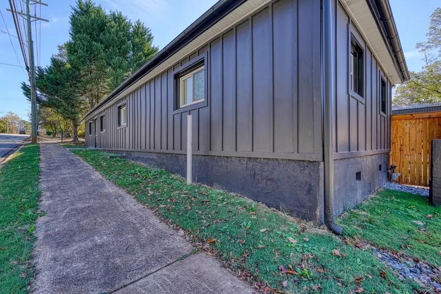 825 N Franklin Road, Greenville, SC 29617 - Image #3