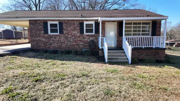 261 Oak Cir Boiling Springs, Spartanburg, SC 29316-9198