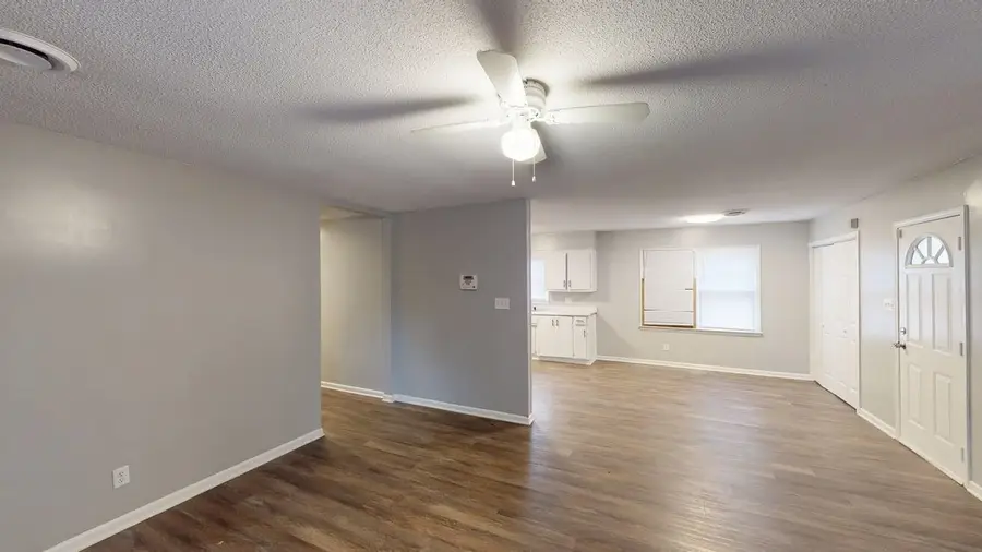 308 Hillandale Road, Spartanburg, SC 29301 - Image #2