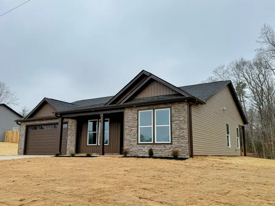 667 Foster Drive, Fairmont Mills, SC 39301 - Image #2