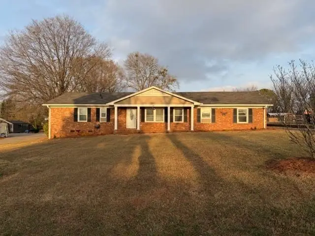 18 Annandale Drive, Boiling Springs, SC 29316-9313 - Image #2