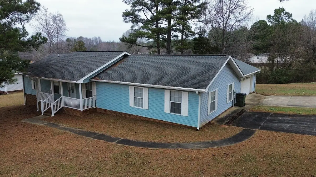 207 Woodlawn Dr, Gaffney, SC 29340 - Image #1