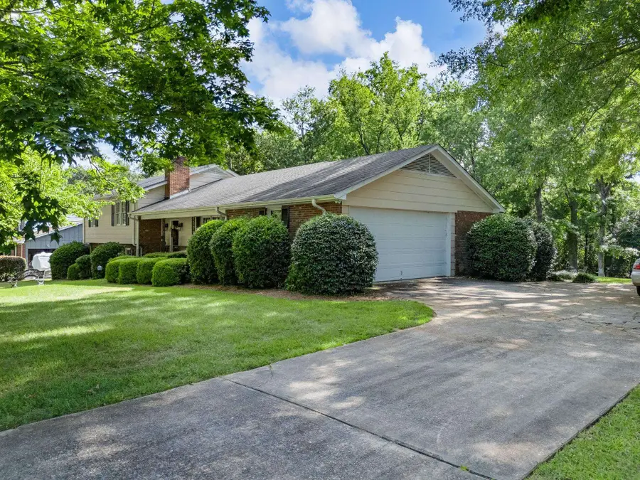 357 Lake Forest Drive, Spartanburg, SC 28307 - Image #3