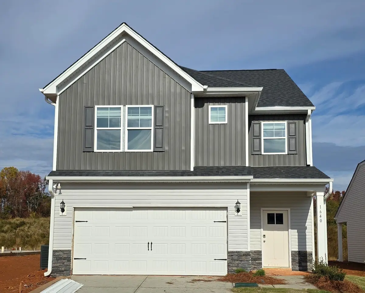 1640 Savannah Mills Drive, Spartanburg, SC 29303 - Image #1
