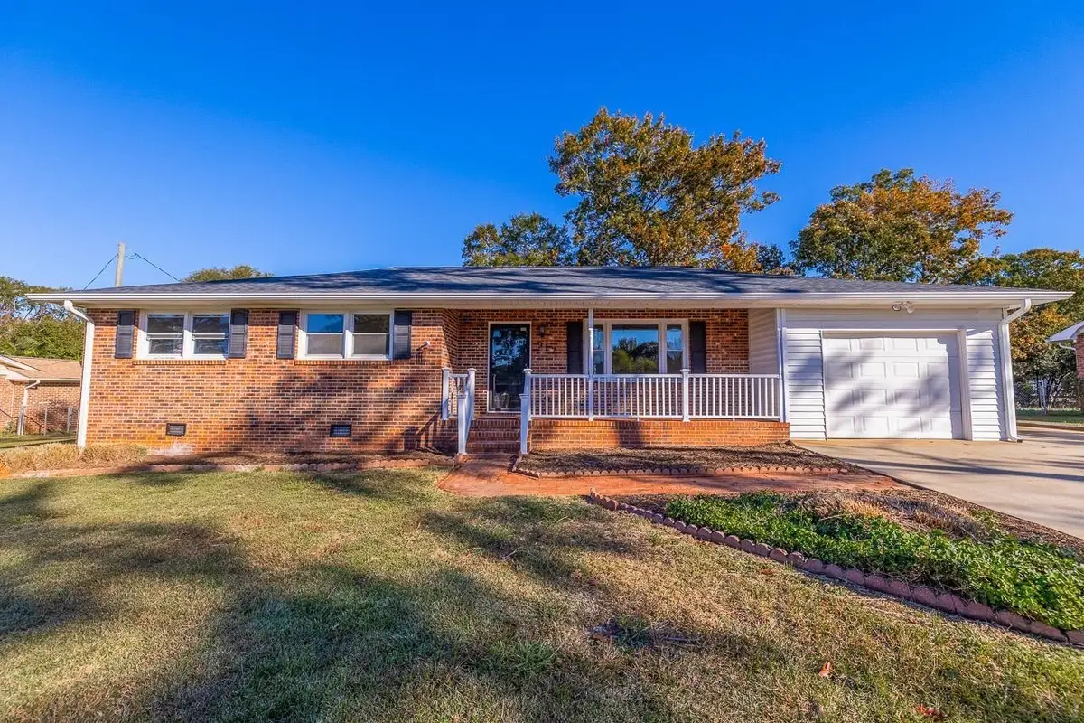 917 Beverly Drive, Spartanburg, SC 29303 - Image #1