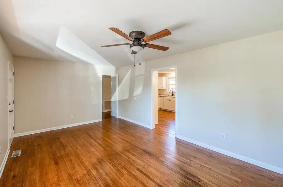 917 Beverly Drive, Spartanburg, SC 29303 - Image #3