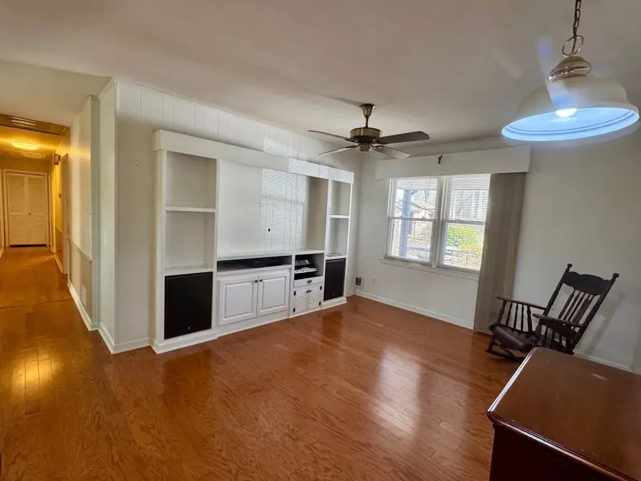 389 Wadsworth Road, Spartanburg, SC 29301 - Image #2