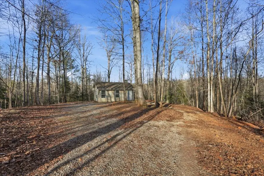831 Neighborhood Road, Wellford, SC 29385 - Image #2