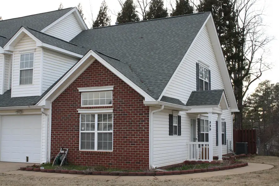 339 Stillwater Circle, Boiling Springs, SC 29316 - Image #2