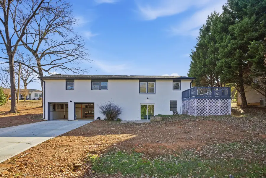 707 Woodlake Road, Anderson, SC 29621 - Image #2