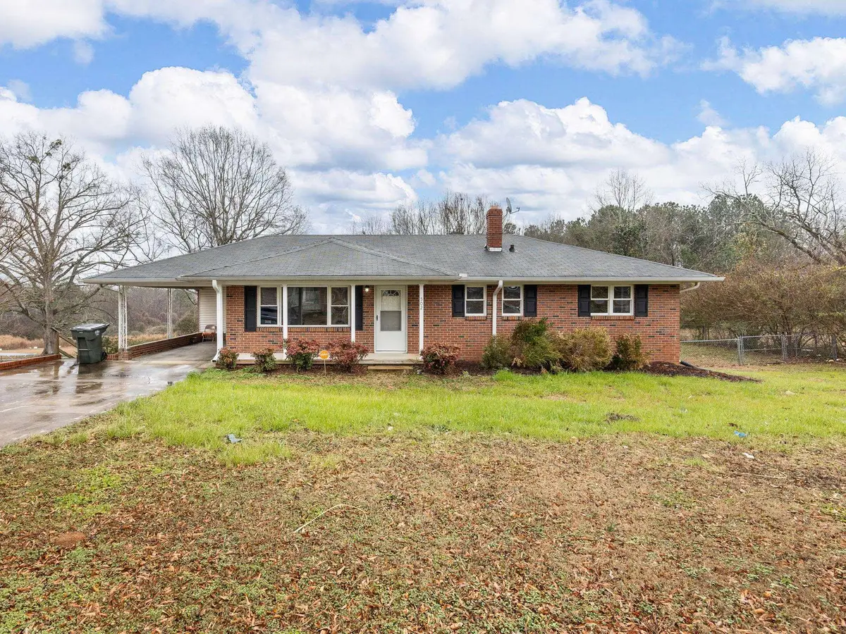 502 Lakeview Heights, Union, SC 29379 - #1