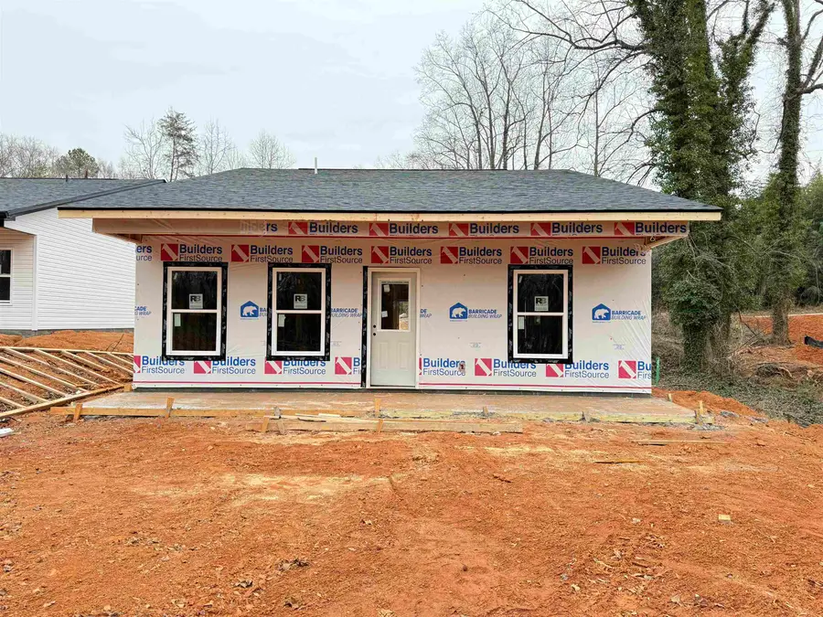 189 N Georgia Avenue, Chesnee, SC 29323 - Image #2