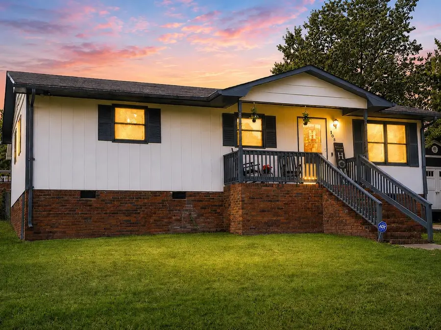 108 Everest Drive, Inman, SC 29349 - #2