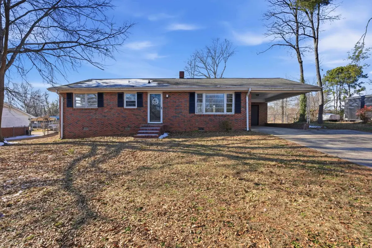 230 Foxhall Road, Spartanburg, SC 29306 - #1