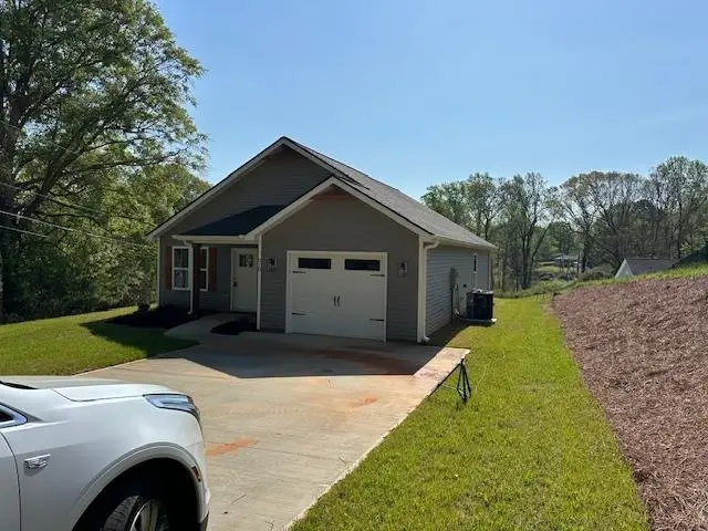 210 E Greenwood Street, Landrum, SC 29356 - #2