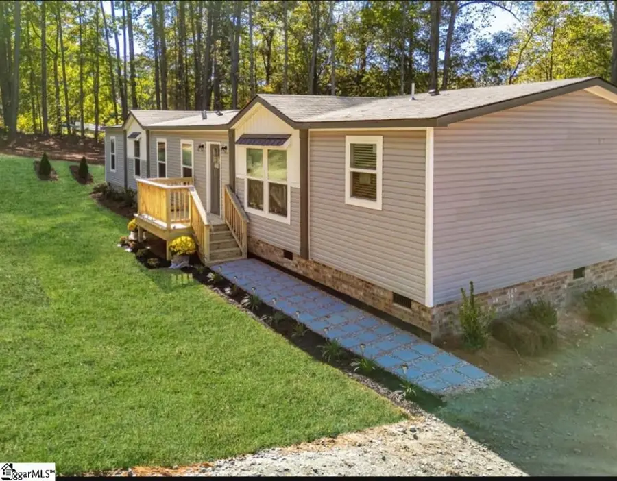 2578 John Dodd Road, Wellford, SC 29385 - Image #2