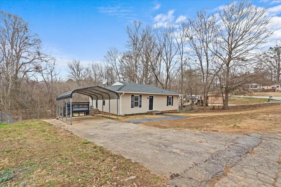 326 Millbank Road, Wellford, SC 29385 - #2