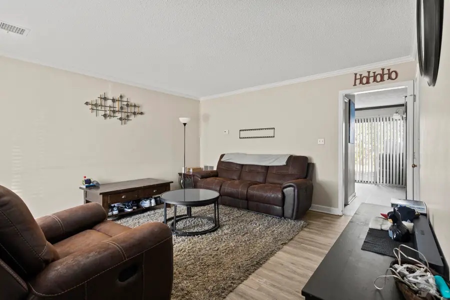 331 E Blackstock Road, Spartanburg, SC 29301 - #2